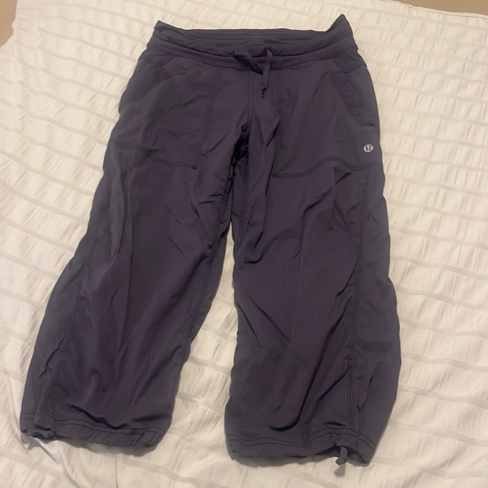 Lululemon Athletica Gray Capri Pants with Relaxed Fit
